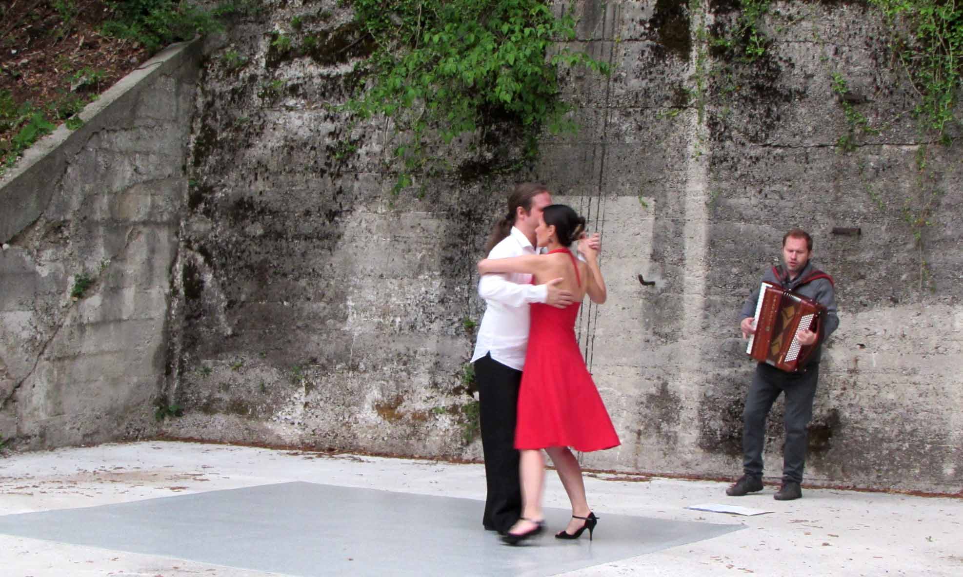 tango_govce